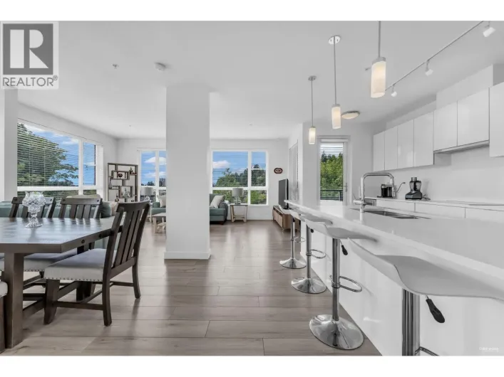 408 1621 HAMILTON AVENUE, North Vancouver