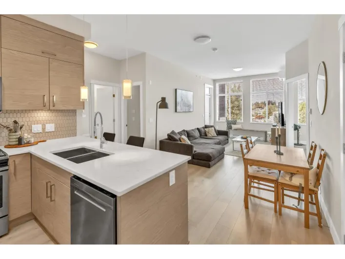 408 2120 GLADWIN ROAD, Abbotsford