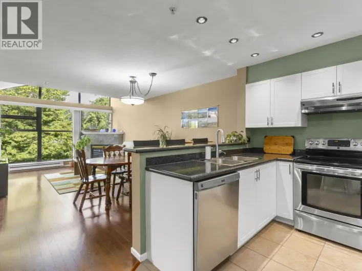 408 225 NEWPORT DRIVE, Port Moody
