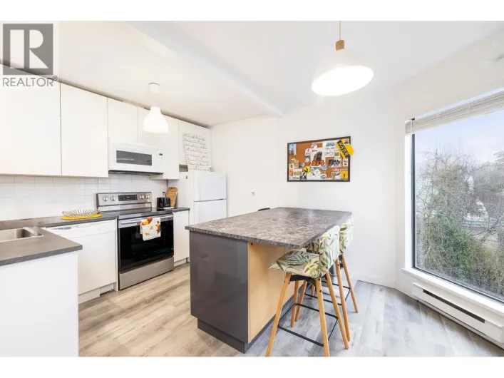 408 340 GINGER DRIVE, New Westminster