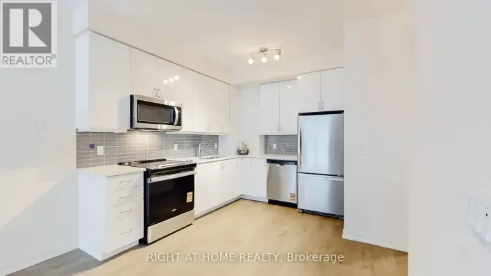 408 - 38 ANNIE CRAIG DRIVE, Toronto