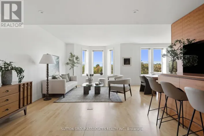 408 - 385 BRUNSWICK AVENUE, Toronto