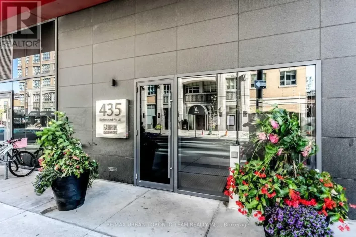 408 - 435 RICHMOND STREET W, Toronto