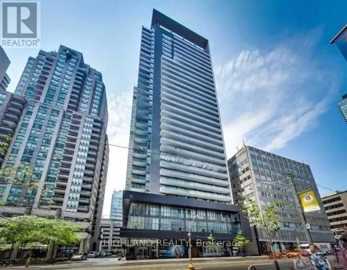 408 - 770 BAY STREET, Toronto