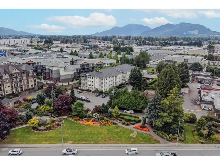 408 8537 YOUNG ROAD|Chilliwack Proper South, Chilliwack