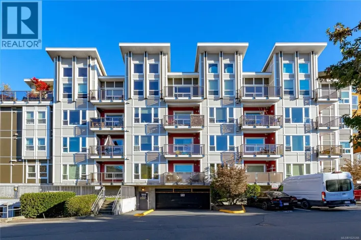 408 866 Brock Ave, Langford