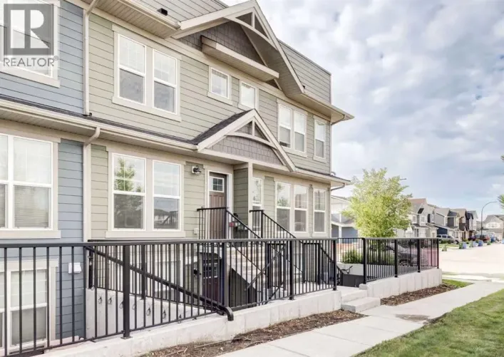 408 Cranbrook Square SE, Calgary
