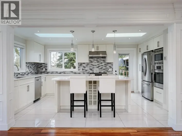 4081 Cedar Hill Rd, Saanich