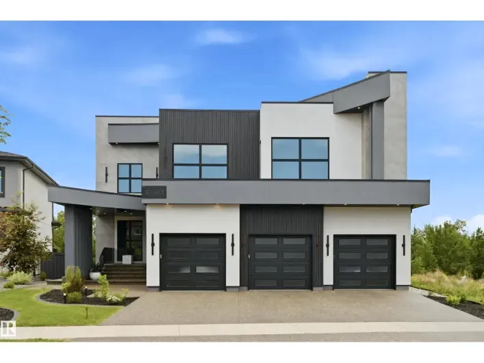 House for sale: 4081 WHISPERING RIVER DR NW, Edmonton