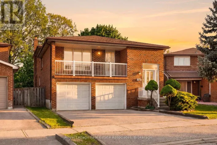 4084 LONGO CIRCLE, Mississauga