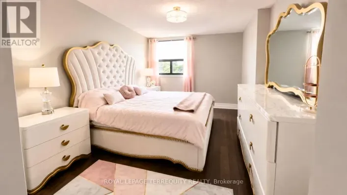 409 - 100 WINGARDEN COURT, Toronto