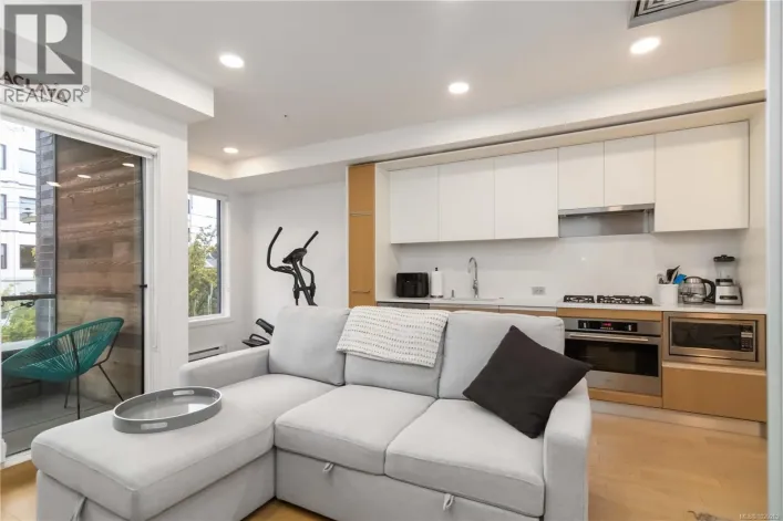 409 1033 Cook St, Victoria