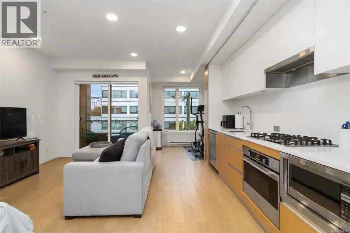 409 1033 Cook St, Victoria