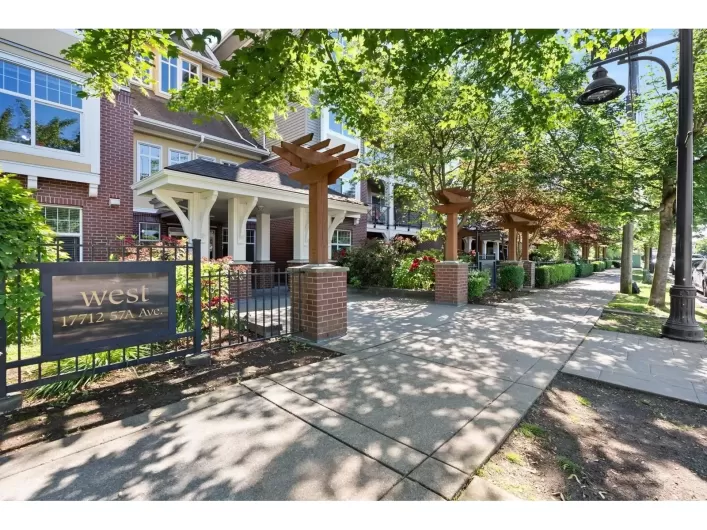 409 17712 57A AVENUE, Surrey