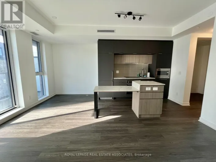 409 - 185 ALBERTA AVENUE, Toronto