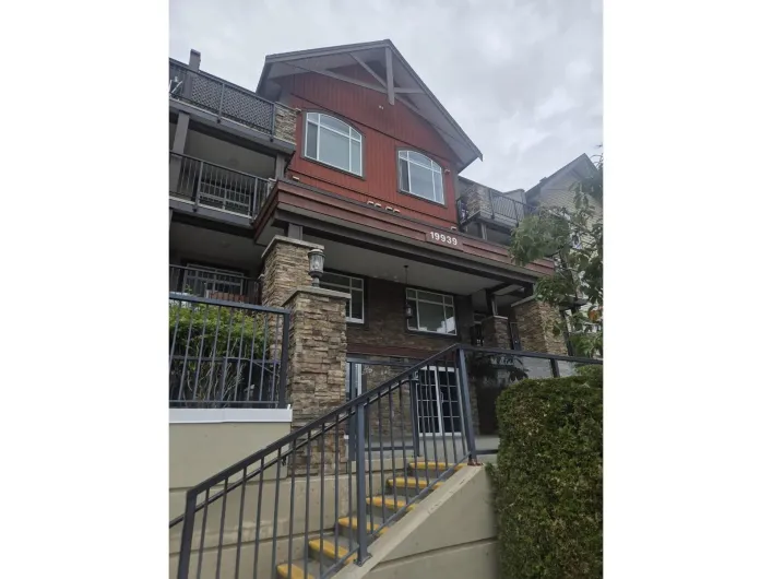 409 19939 55A AVENUE, Langley