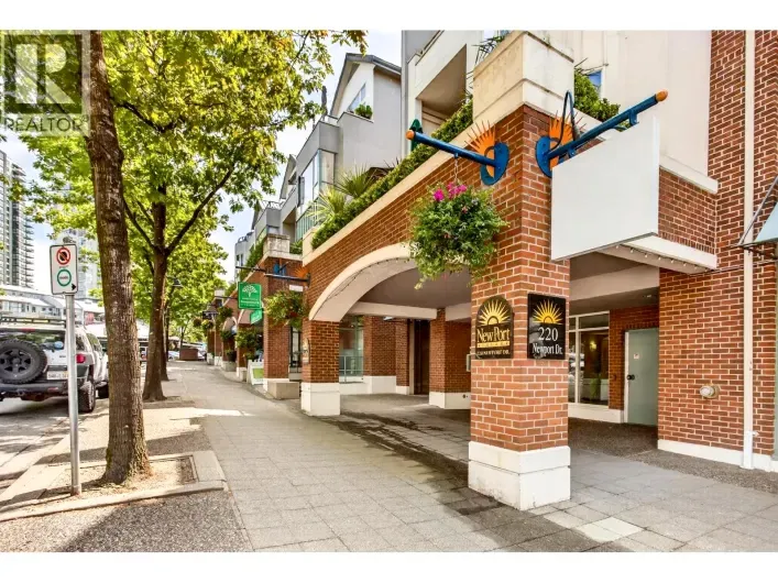 409 220 NEWPORT DRIVE, Port Moody