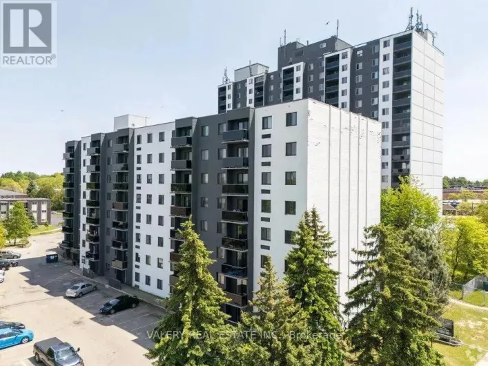 409 - 286 CHANDLER DRIVE, Kitchener