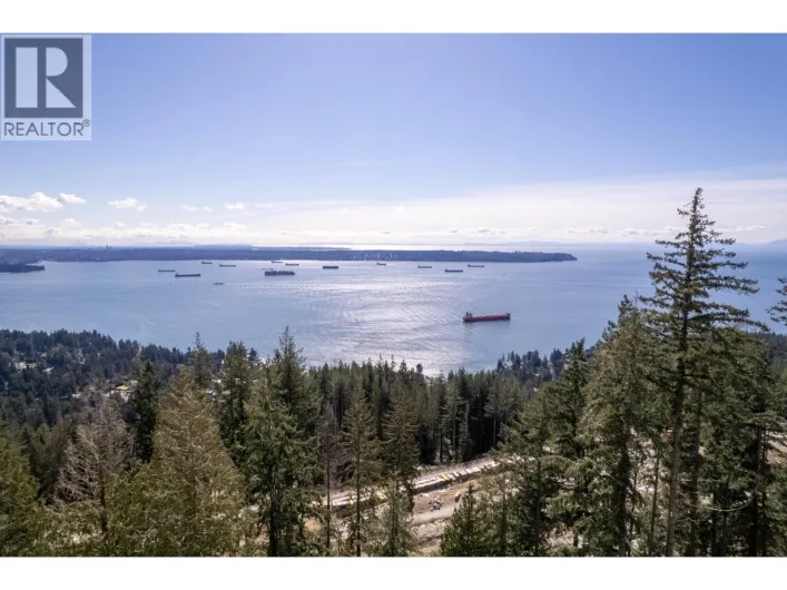 409 3963 UPLANDS WAY, West Vancouver