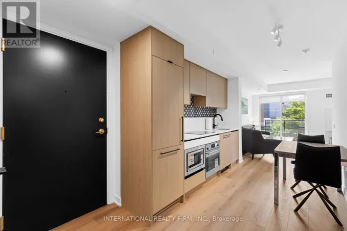 409 - 5 LAKEVIEW AVENUE, Toronto