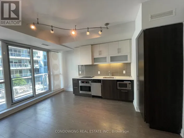 409 - 508 WELLINGTON STREET W, Toronto