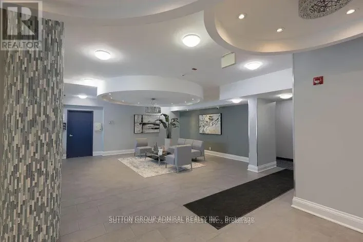 409 - 60 FAIRFAX CRESCENT, Toronto