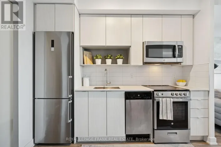 409 - 630 GREENWOOD AVENUE, Toronto