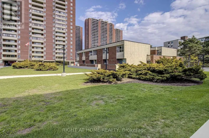 409 - 8 CRESCENT TOWN ROAD, Toronto