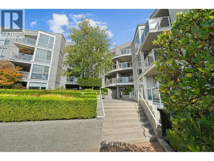 409 8430 JELLICOE STREET, Vancouver
