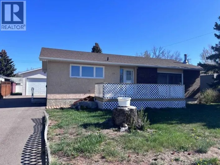 409 Centre Avenue NE, Milk River