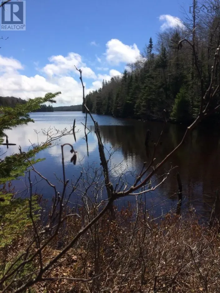 409 Highway 224, Sheet Harbour