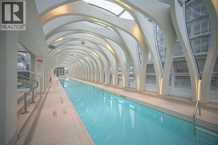 40FL 1033 NELSON STREET, Vancouver