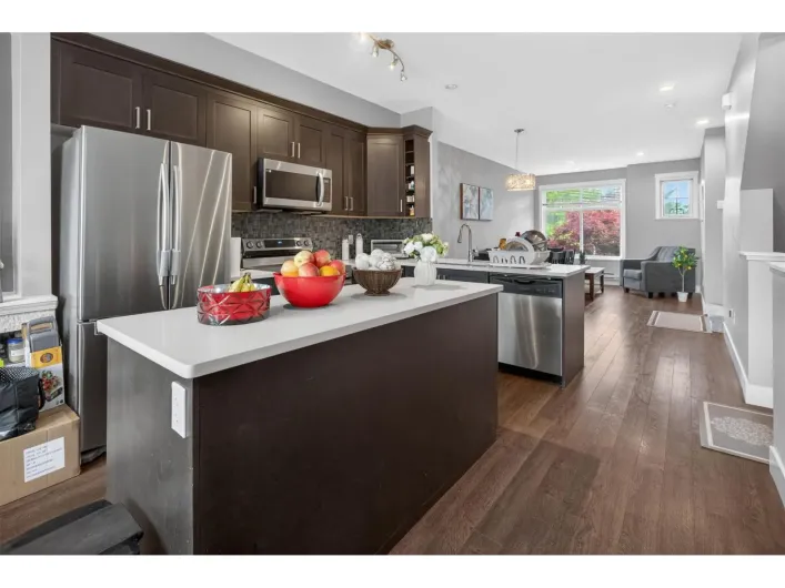 41 12775 63 AVENUE, Surrey