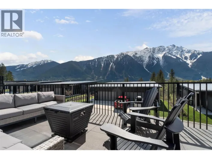 41 4000 SUNSTONE WAY, Pemberton