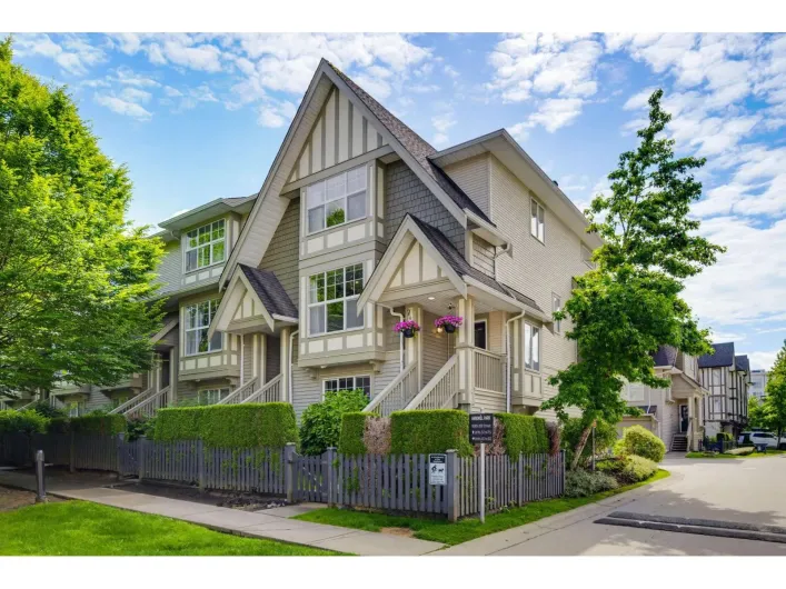41 8089 209 STREET, Langley