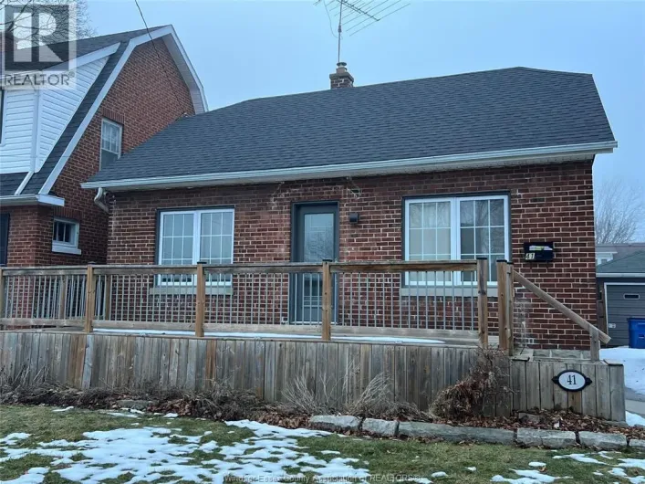 41 ALEXANDRA South West Unit# Front, Chatham