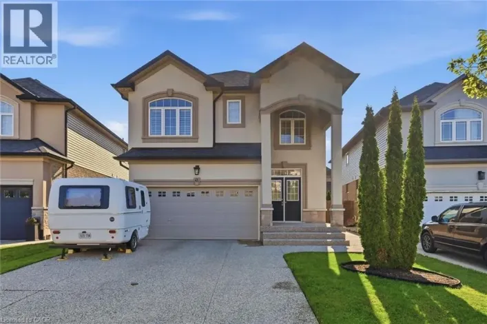 41 AQUASANTA Crescent, Hamilton