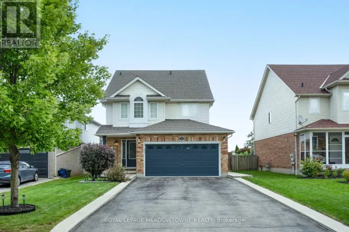 41 BEARDMORE CRESCENT, Halton Hills