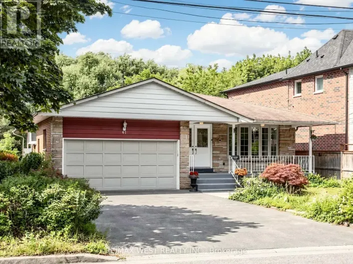 House for sale: 41 BURNVIEW CRESCENT, Toronto