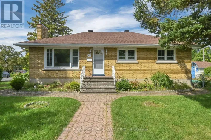 41 CAPILANO DRIVE, Ottawa