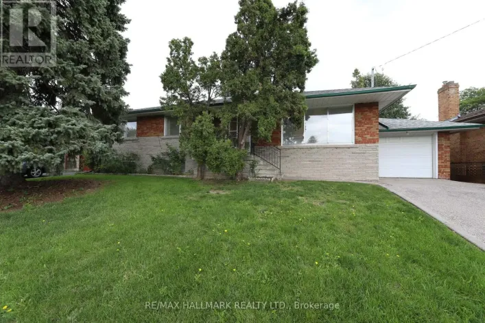 House for rent: 41 COMMONS DRIVE, Toronto
