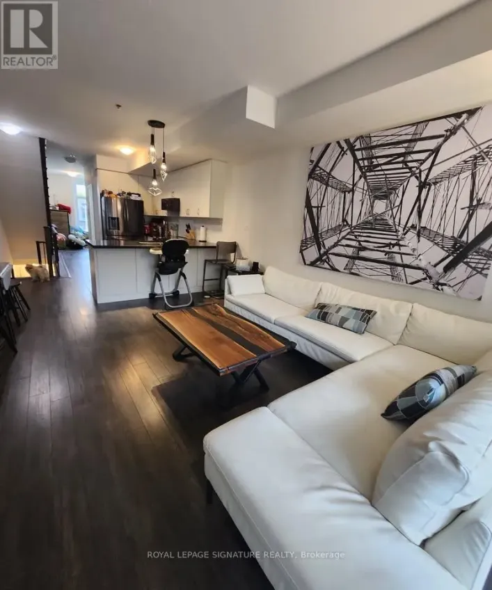 41 CREEKBANK ROAD, Toronto
