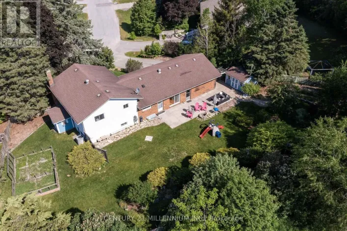 41 DOUGLAS CRESCENT, Erin