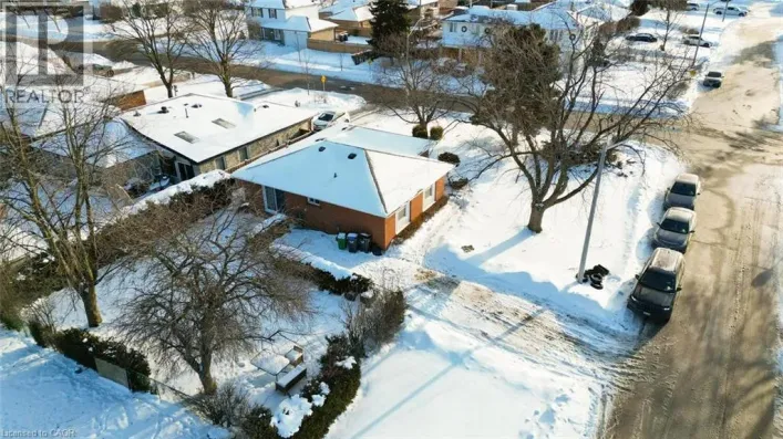 41 DUNCANNON Crescent, Brampton