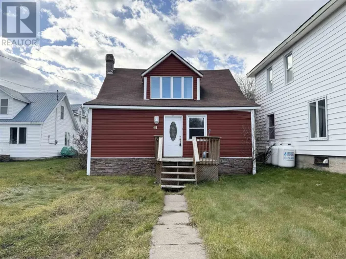 41 Elgin ST, Chapleau