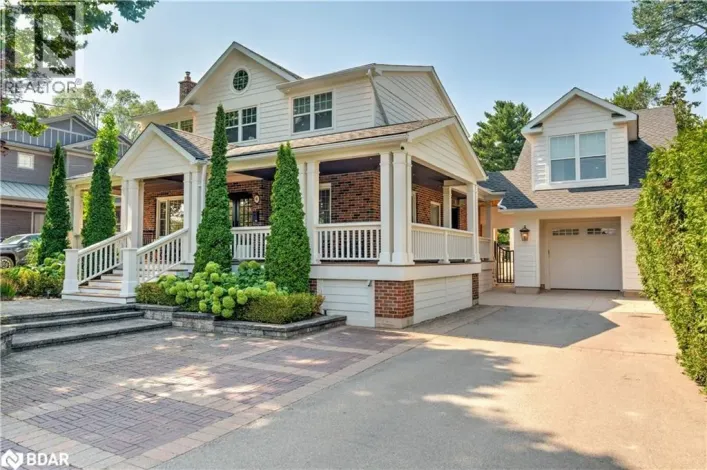 41 FAIRWOOD Place E, Burlington