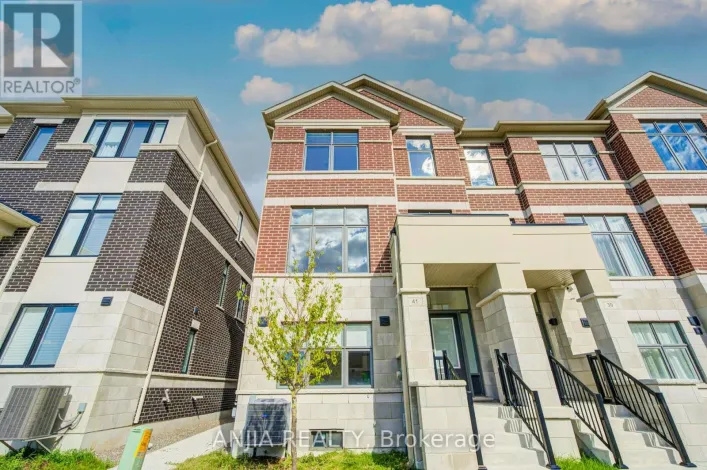 41 KAHSHE LANE, Richmond Hill