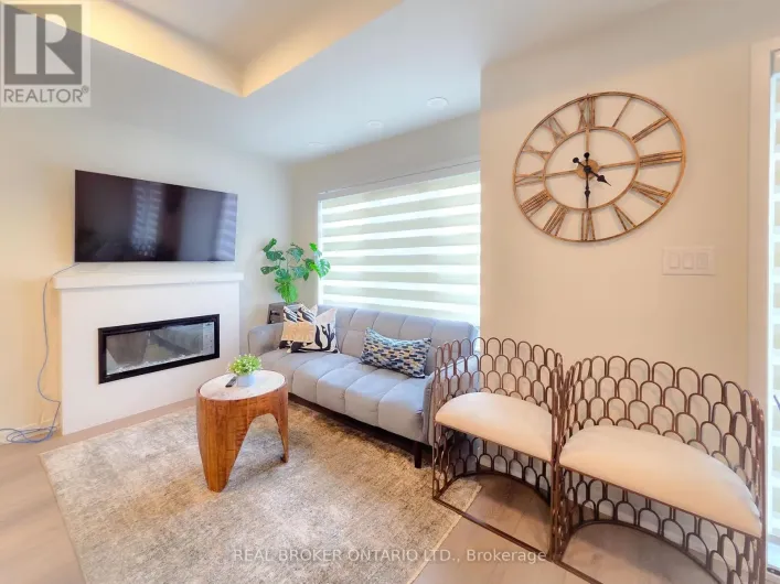 41 MATAWIN LANE, Richmond Hill