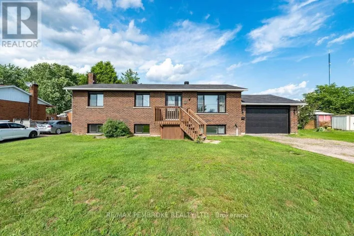 41 MEADOWBROOK DRIVE, Laurentian Valley