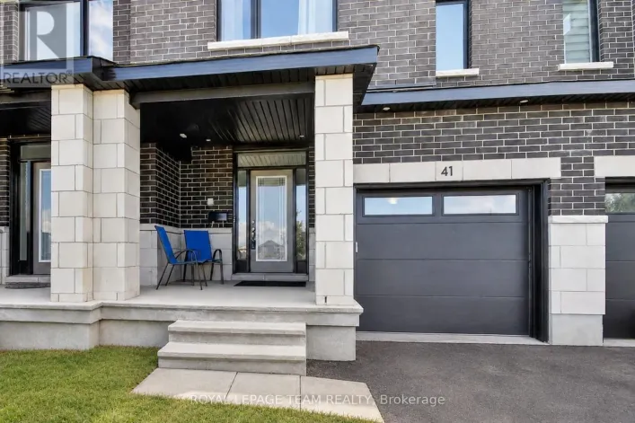41 MOOSONEE CRESCENT, Ottawa